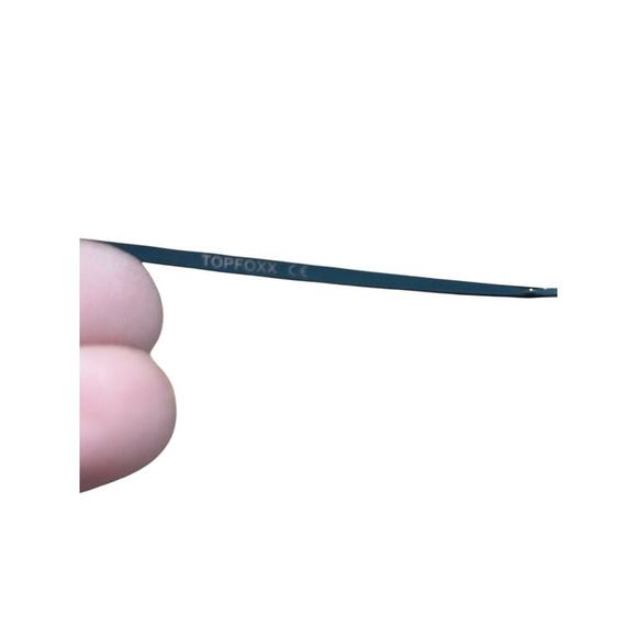 TOPFOXX Women's Black Felina Transition Blue Light Sunglasses - Picture 7 of 9